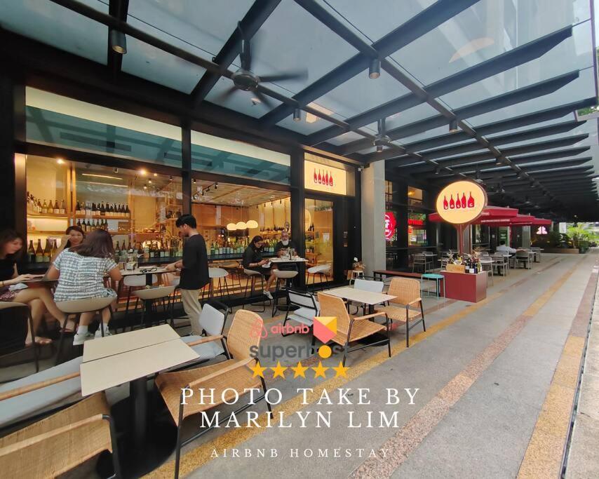 Arcoris Mont Kiara 15# Deluxe 1 Bedroom #coner Unit With Balcony * Kuala Lumpur